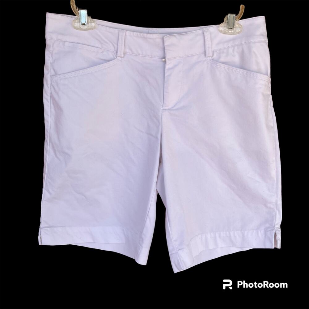 Dockers Golf Shorts White Flat Front 5 Pockets Womens 4 Stretch Cotton Poly